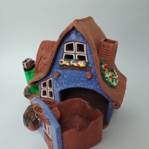 Casita-cenicero Estonia